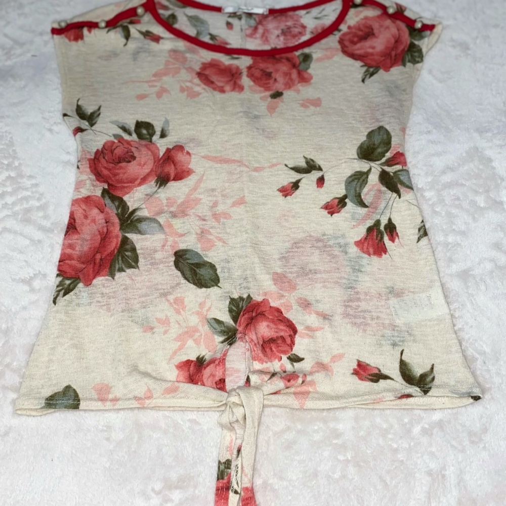 Woman papaya floral beige top